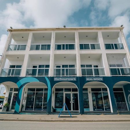 Central Hotel Bonaire คราเลนไดค์ ภายนอก รูปภาพ